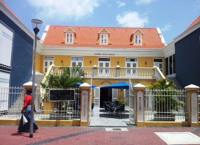 Academy Hotel Curacao-april 2024