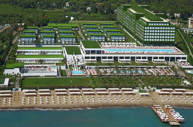 Adam Eve Hotel-mei 2025