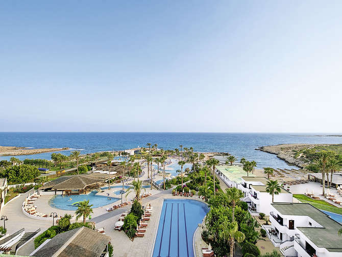 Adams Beach Hotel-mei 2025