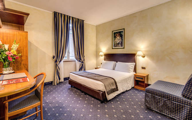 Al Manthia Hotel-mei 2025