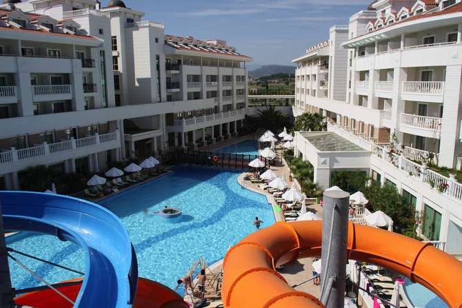 Alba Queen Hotel-mei 2025