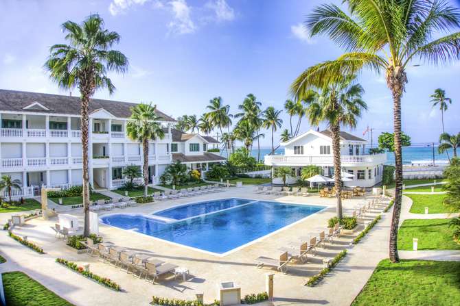 Albachiara Beachfront Hotel-mei 2025