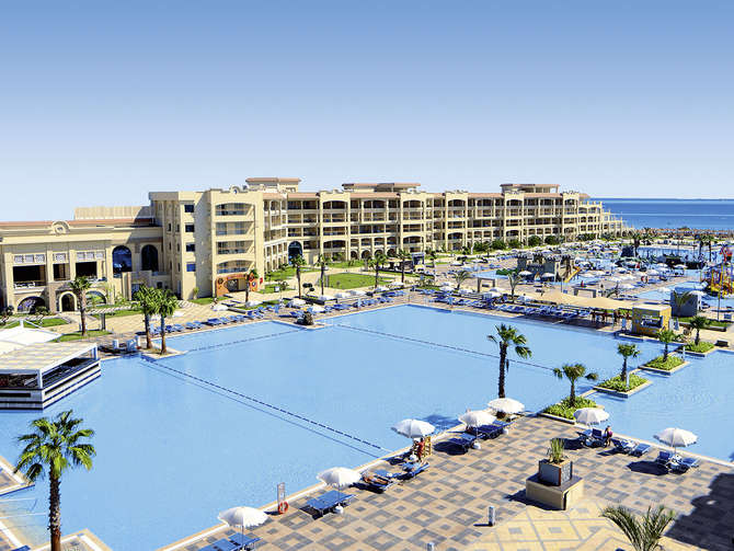 Albatros White Beach-mei 2025