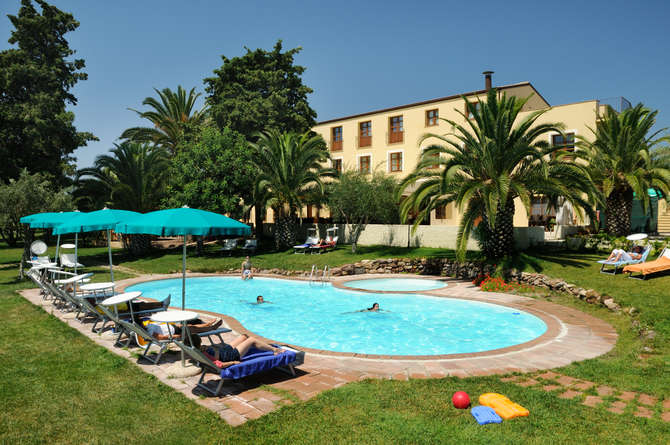 Alghero Resort Country Hotel-april 2024