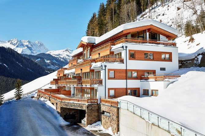 Alpine Estate-mei 2025