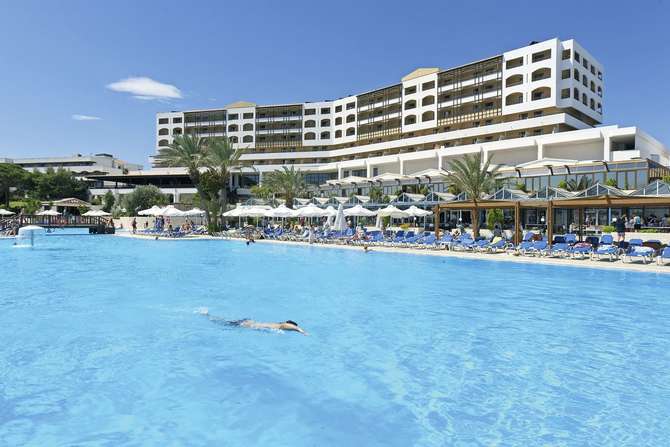 Amilia Mare Beach Resort-mei 2025