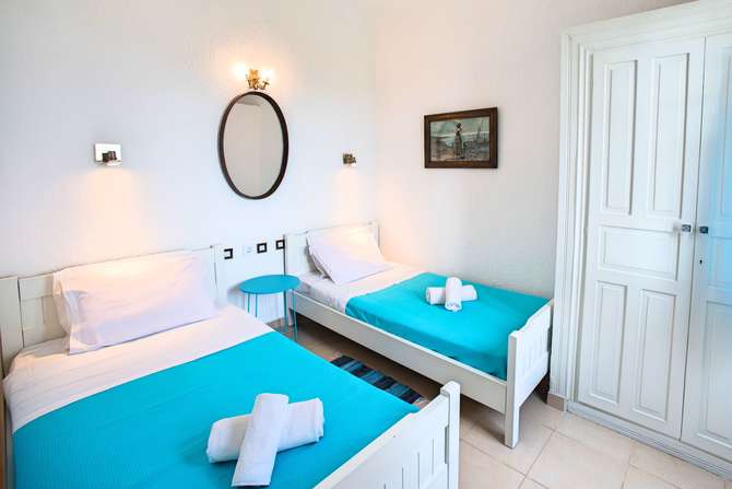 Anemone Seaside Traditional Homes-mei 2025