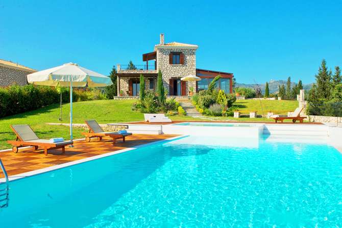 Anemones Villas-mei 2025