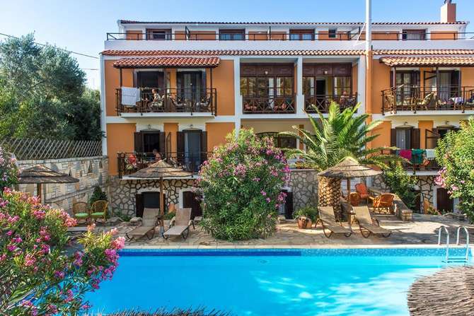Appartementen Athina-mei 2025