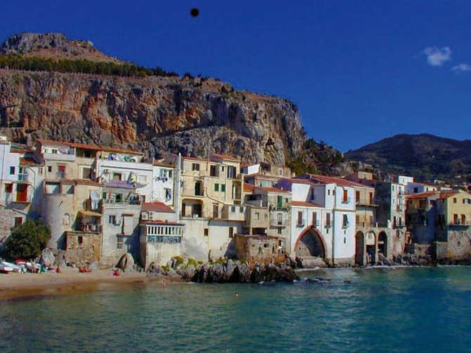 Appartementen Cefalu Centro-mei 2025