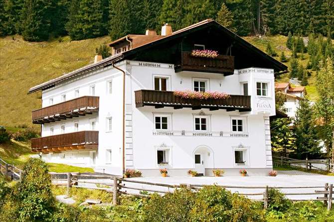 Appartementen Fliana-mei 2025