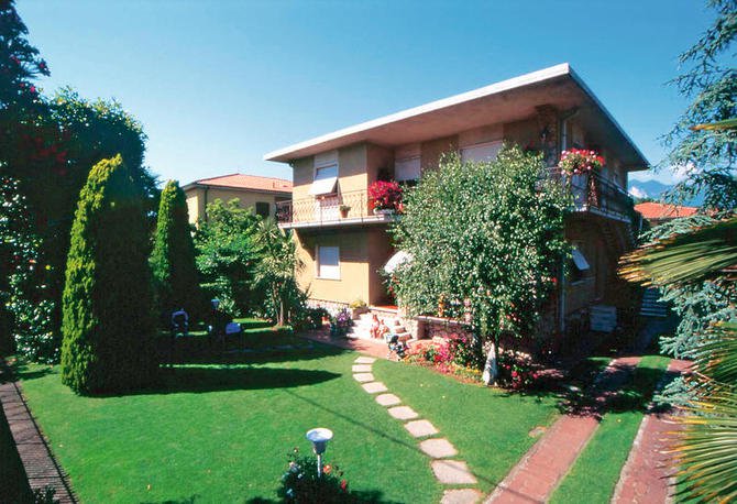 Appartementen Marina Di Massa-april 2024