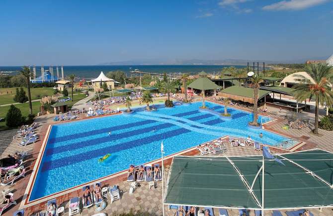 Aqua Fantasy Aquapark Hotel-juni 2025