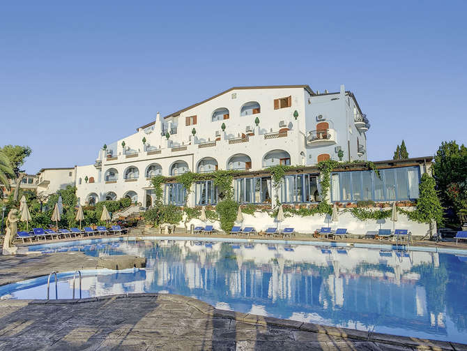 Arathena Rocks Hotel-mei 2025