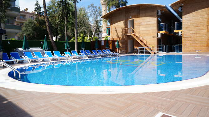 Arsi Enfi City Beach-mei 2025