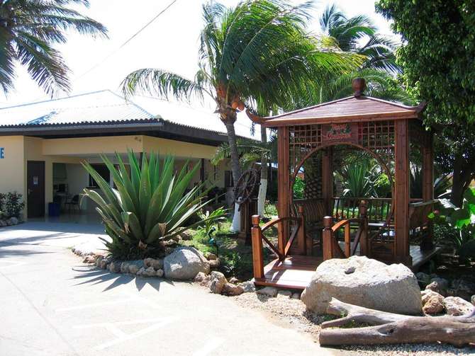 Aruba Blue Village-juni 2025