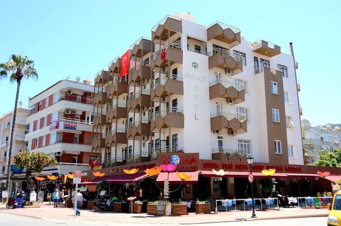Aslan Hotel-mei 2025