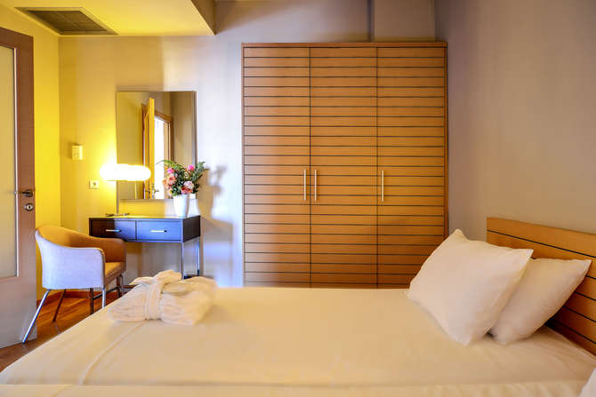 Astoria Hotel-mei 2025