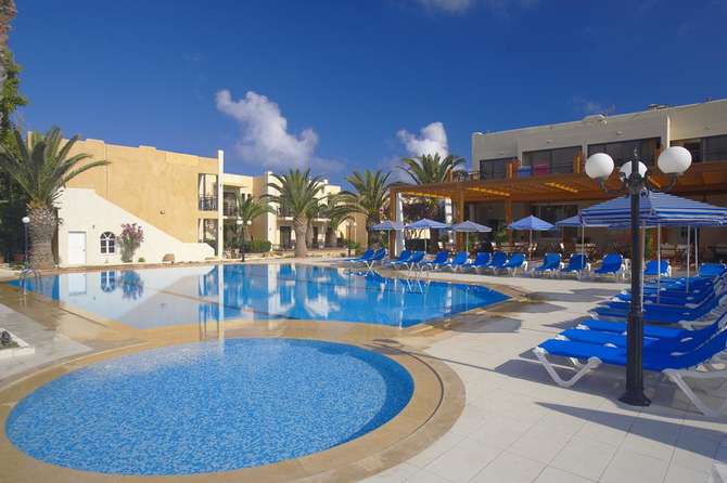 Atlantis Beach Hotel-mei 2025