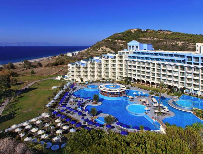 Atrium Platinum Resort-mei 2025