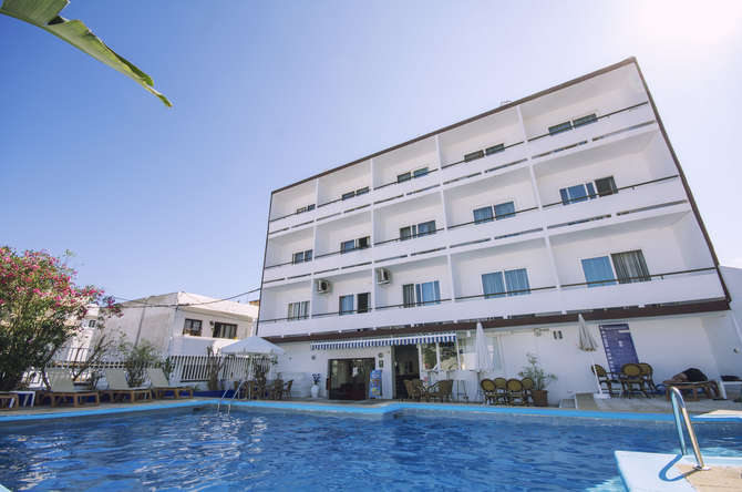 Azuline Hotel Mediterraneo-april 2024