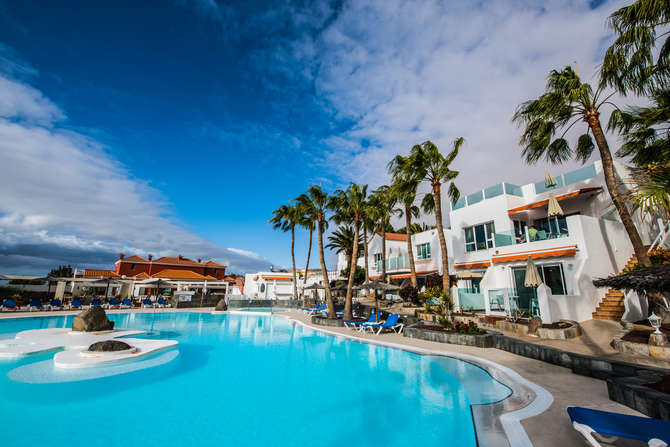 Bahia Calma Beach-mei 2025
