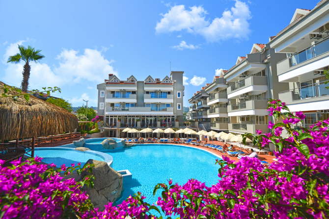 Begonville Aparthotel-mei 2025