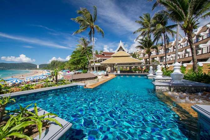 Beyond Resort Karon-mei 2025