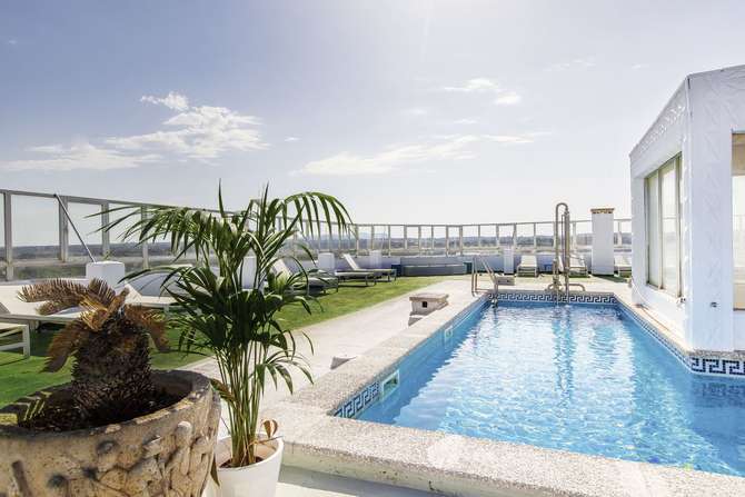 Blue Sea Arenal Tower-mei 2025