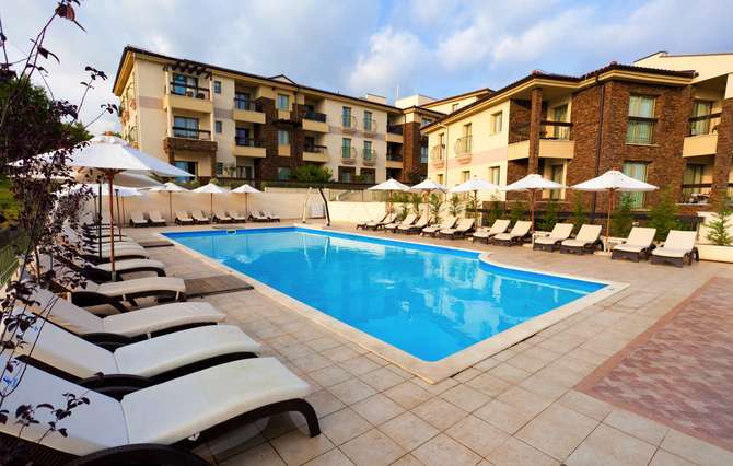 Blue Waves Resort-mei 2025