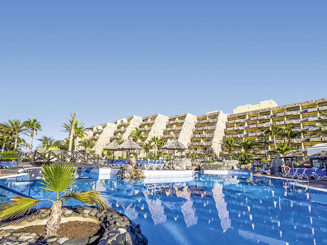 Bluebay Beach Club-mei 2025