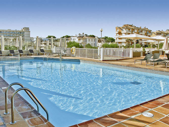 Bq Apolo Hotel-mei 2025