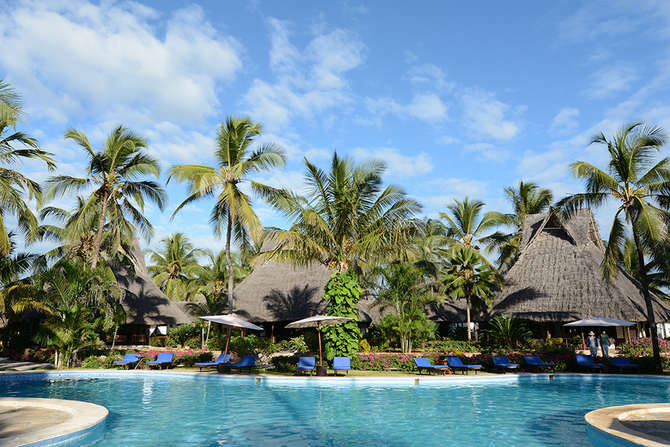 Breezes Beach Club Spa-mei 2025