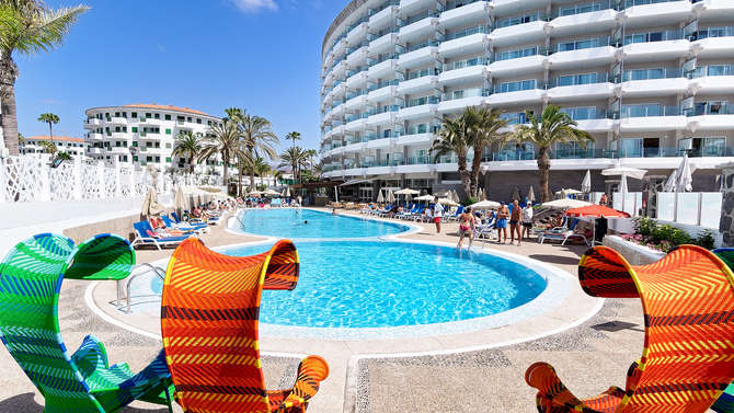 Bull Hotel Escorial-mei 2025