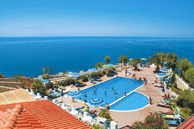 Calispera Hotel Villaggio-mei 2025