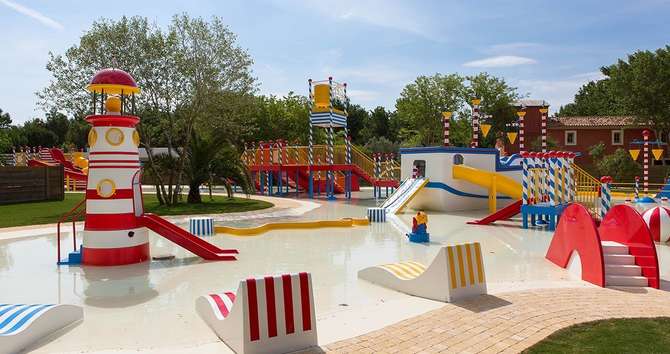 Camping Le Serignan Plage-april 2024