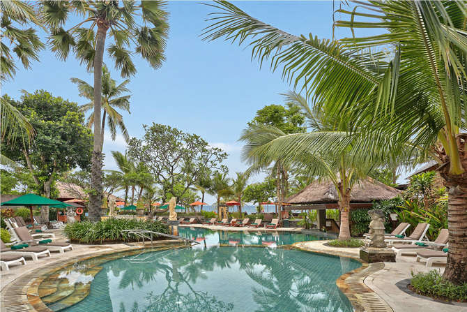 Candi Beach Cottage-mei 2025