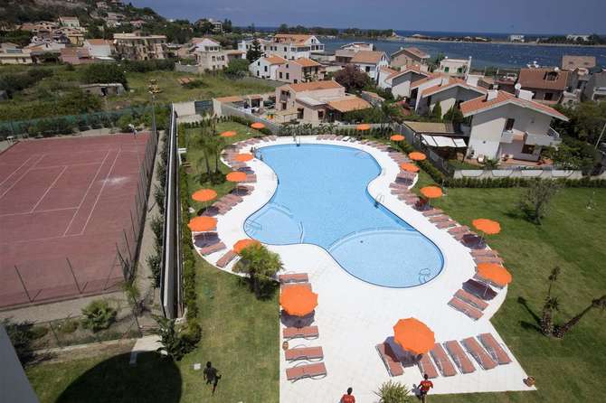 Capo Peloro Resort-mei 2025