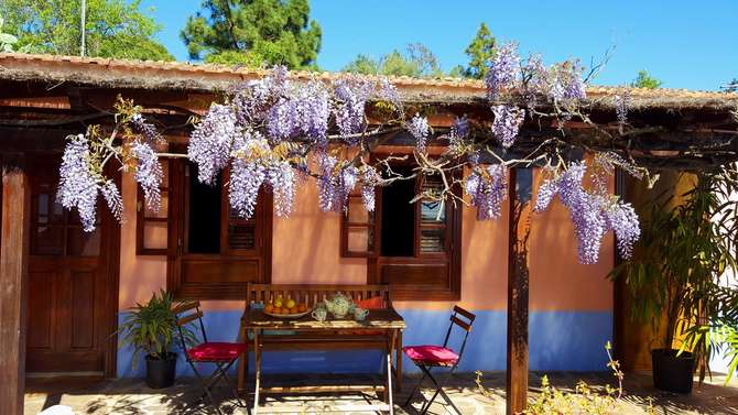 Casa El Alpendre-april 2024