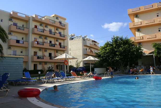 Castro Hotel-mei 2025