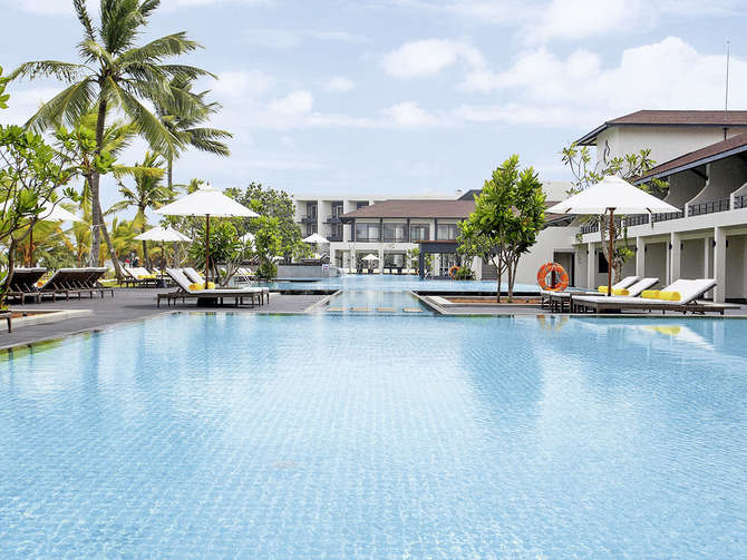 Centara Ceysands Resort Spa Sri Lanka-april 2024