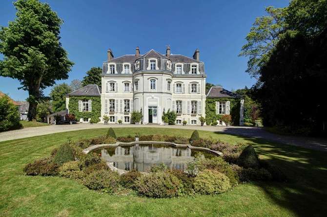 Chateau Clery-mei 2025