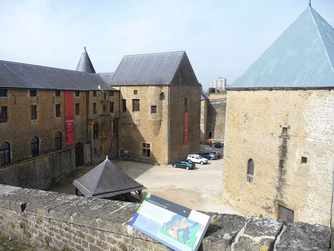 Chateau Du Fort De Sedan-april 2024