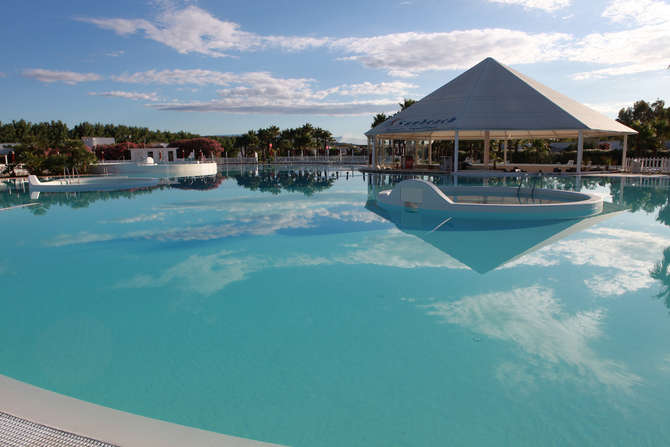 Club Esse Sunbeach-mei 2025
