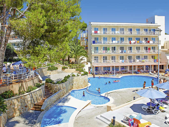 Club Hotel Cala Ratjada-april 2025