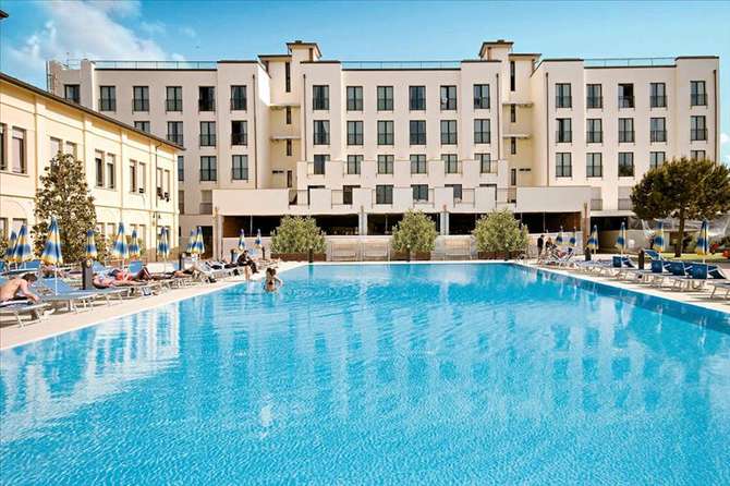 Club Hotel Dante-mei 2025