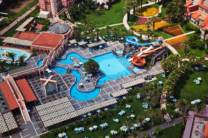 Club Mega Saray-mei 2025