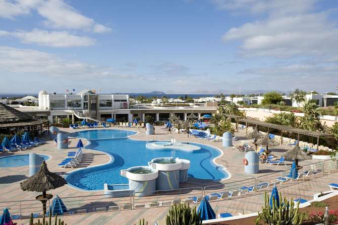 Club Playa Blanca Hotel-april 2024