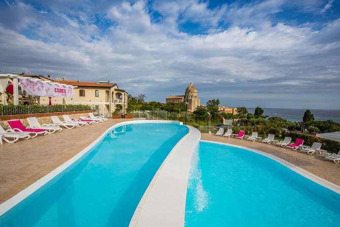 Cooee Michelizia Tropea Resort-mei 2025