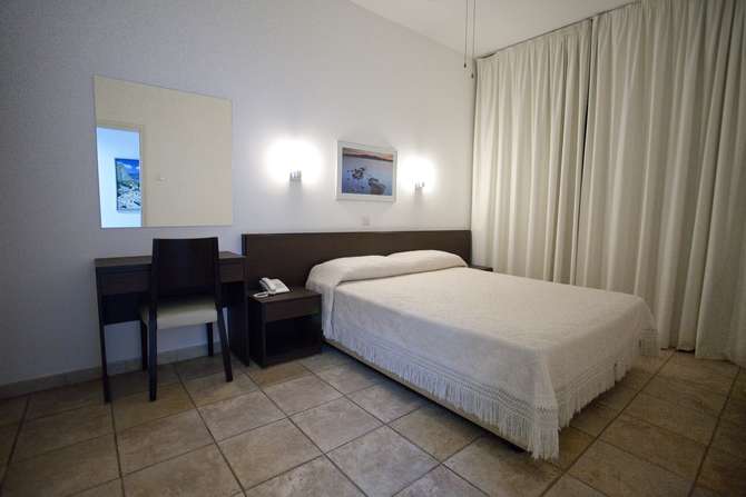 Costantiana Beach Hotel Appartementen-april 2025